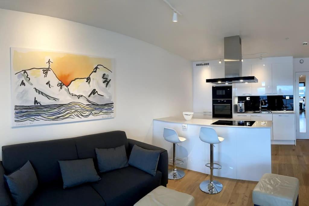 Royal Skir Apartment Sea View Tromso Exterior photo