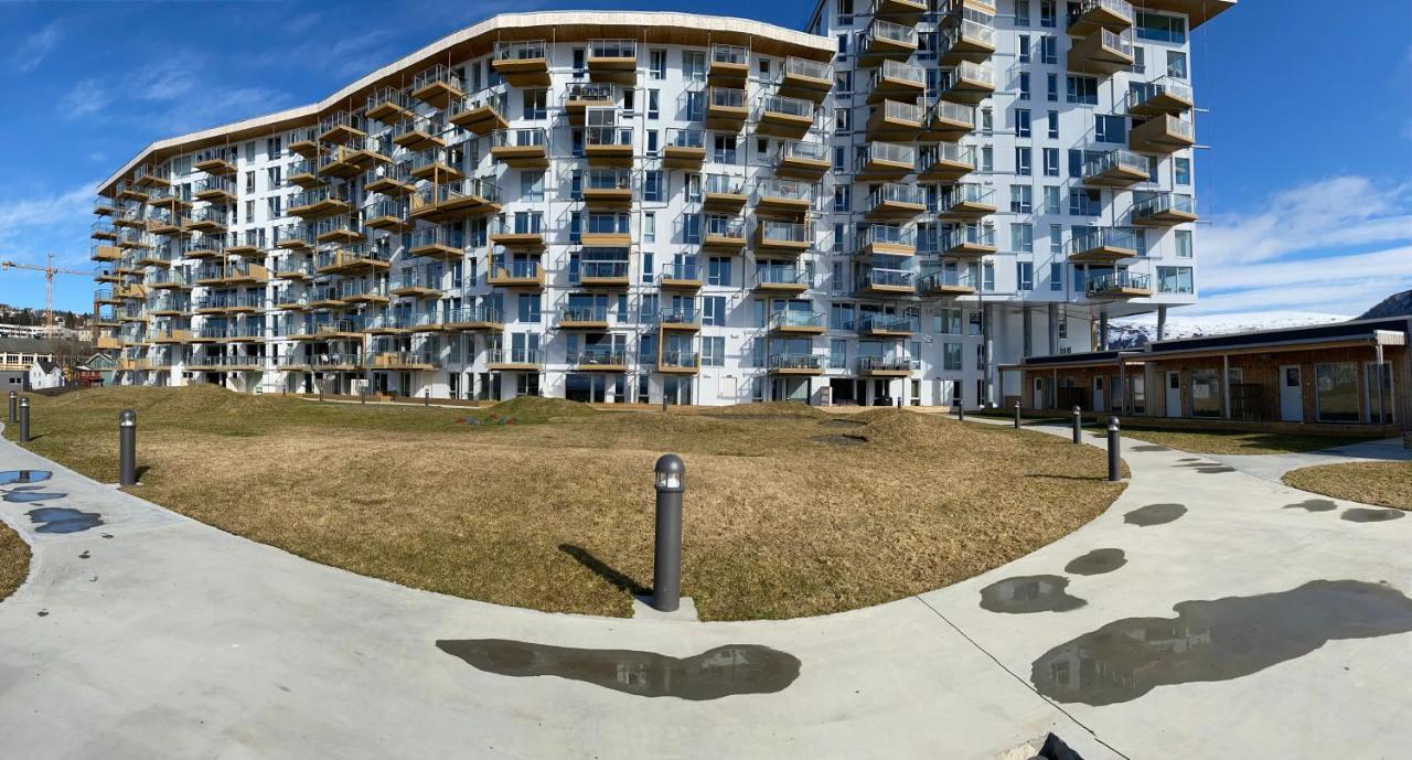 Royal Skir Apartment Sea View Tromso Exterior photo
