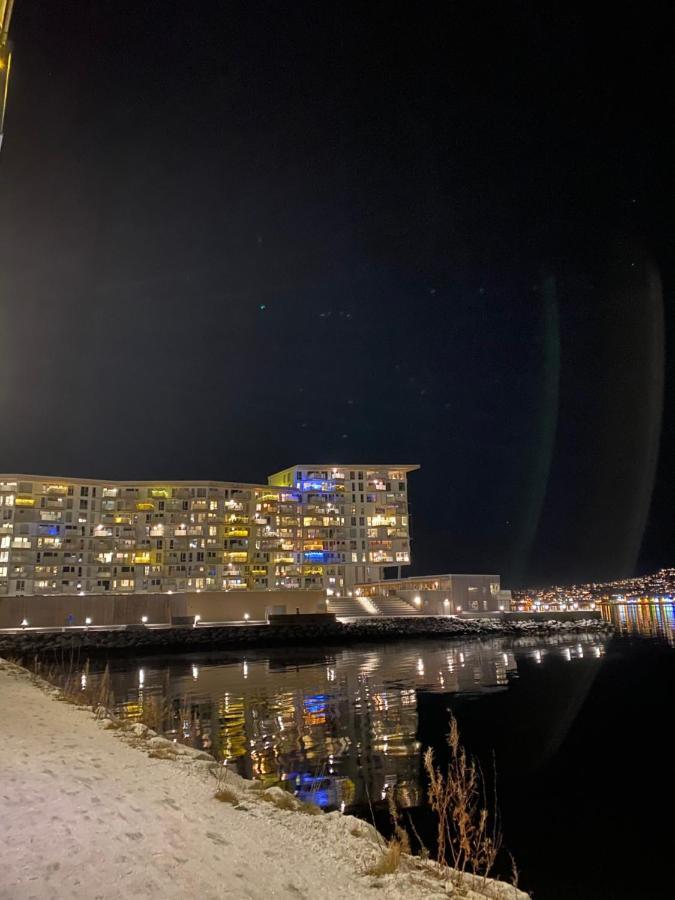 Royal Skir Apartment Sea View Tromso Exterior photo